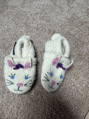 Garnet Hill boiled wool slippers never worn size 17